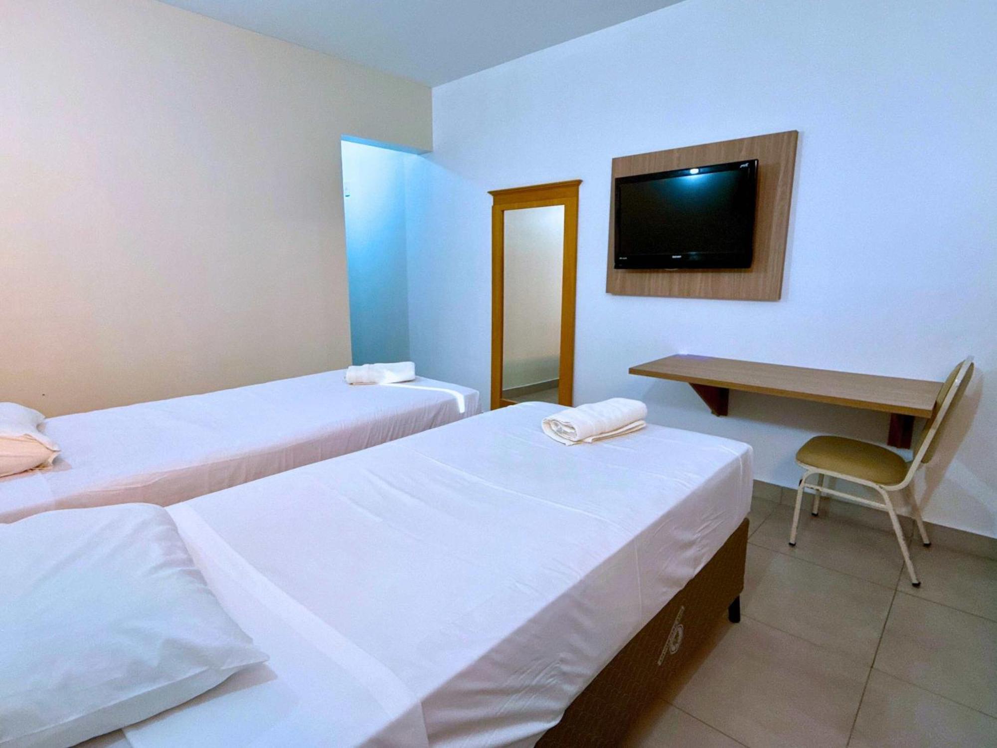 Manaca Hotel Фос-ду-Игуасу Экстерьер фото
